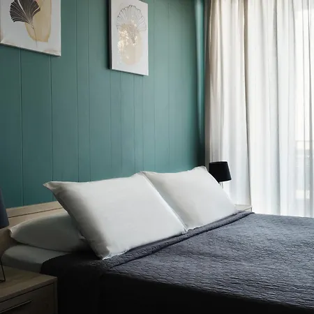 Hotel Candia