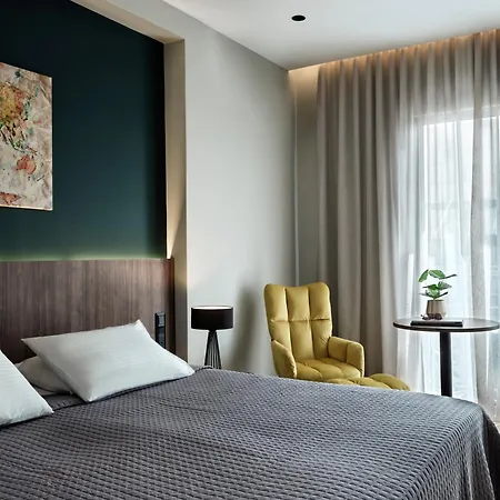 Hotel Candia 4*