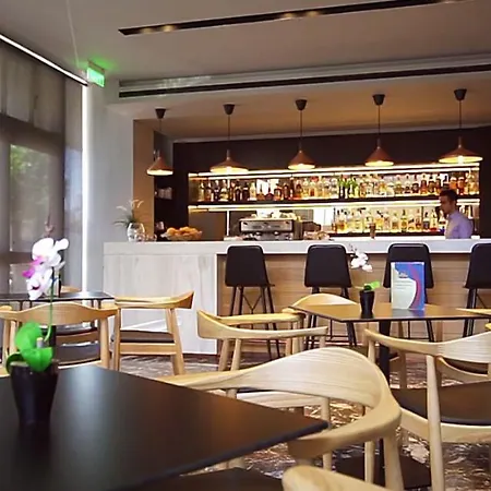 Hotel Candia